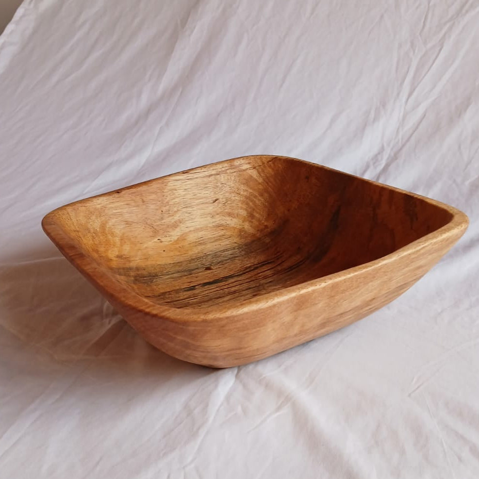 14" Medium Nesting Square Bowl