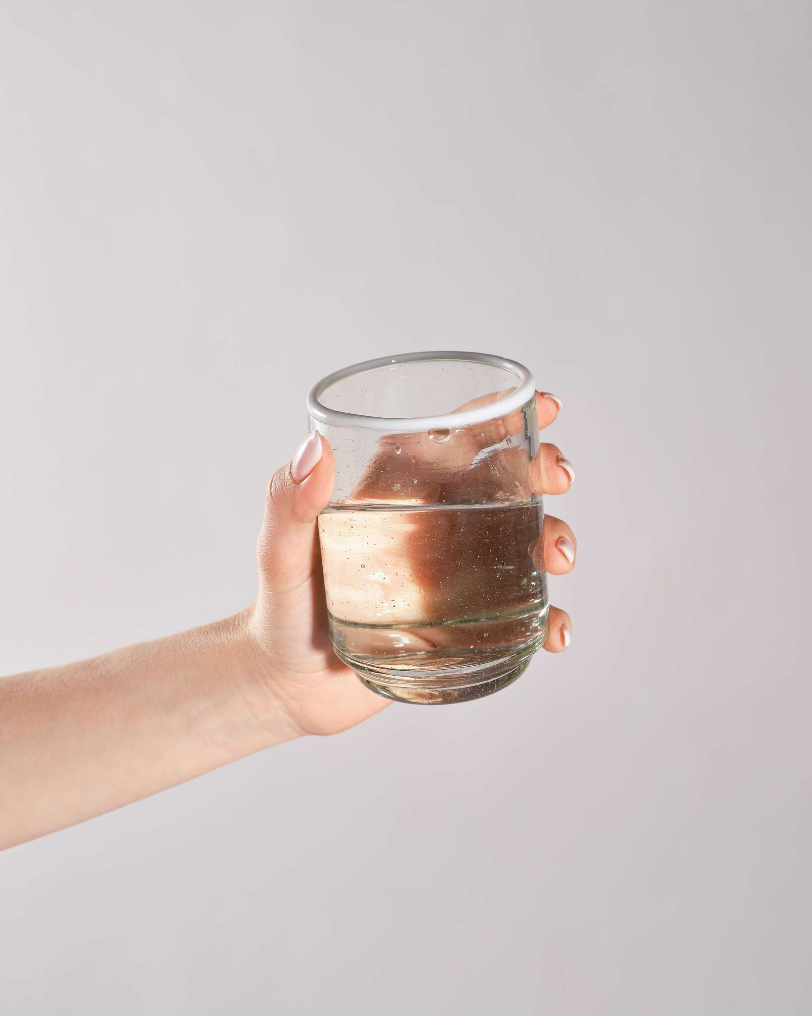 Med White Rim Stacking Glass