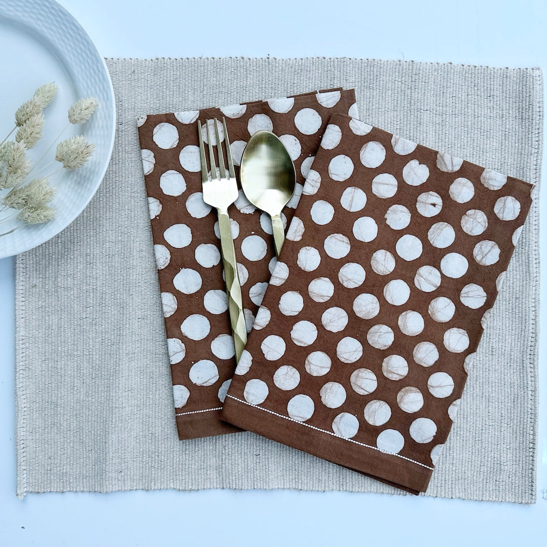 Amber polka dots dinner napkins set, premium cotton table napkins for dining