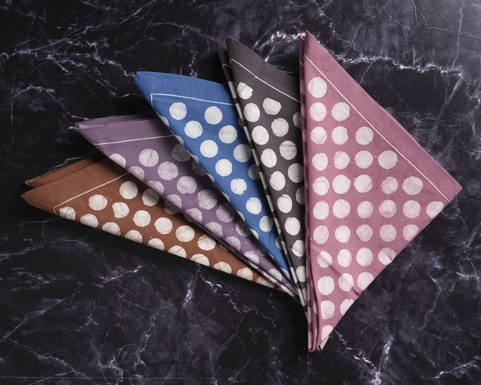 Decorative polka dots cotton napkins for elegant dinner tables