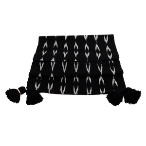 Black and White Serpentina Cotton Table Runner