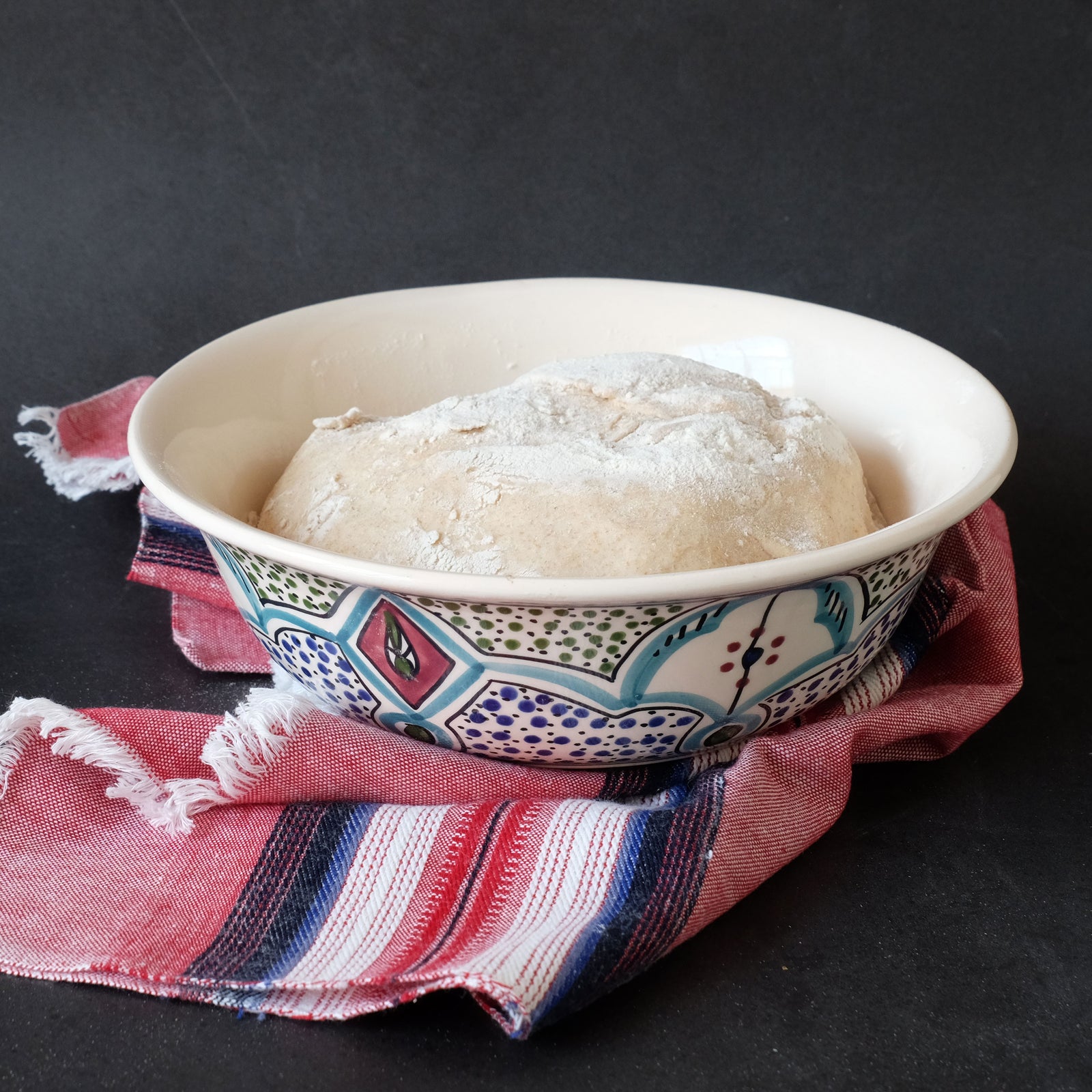 Amira Medium Deep Serve 10"D