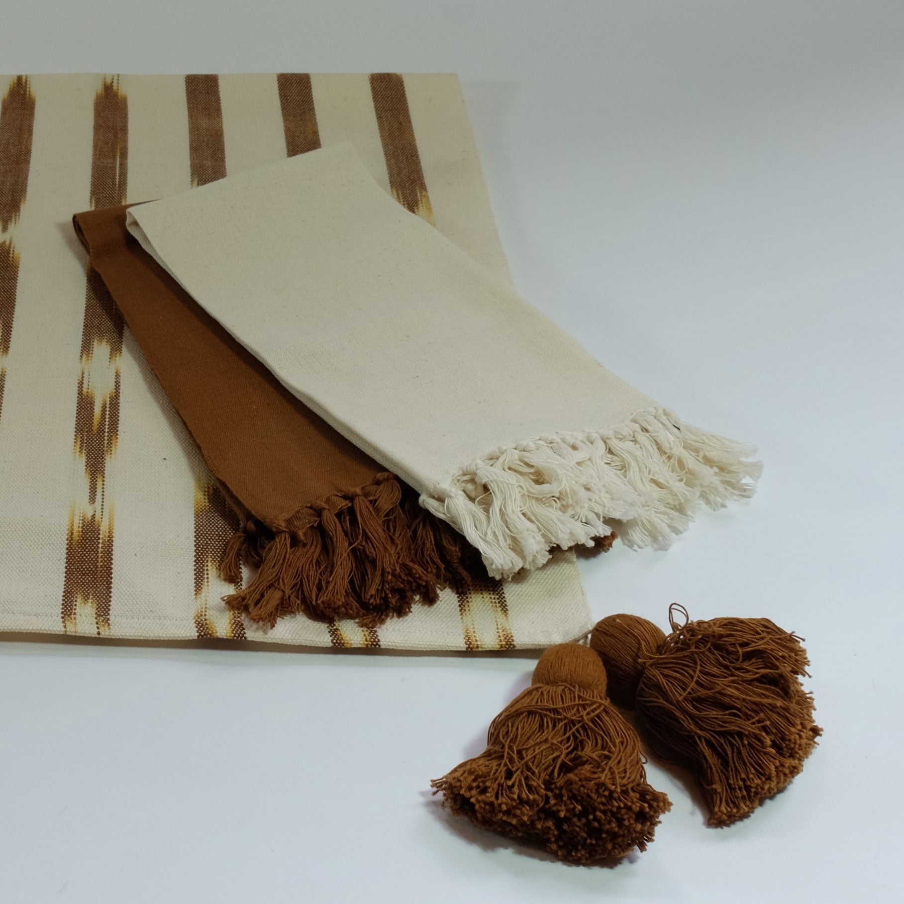 Solid Natural Napkin with Fringe