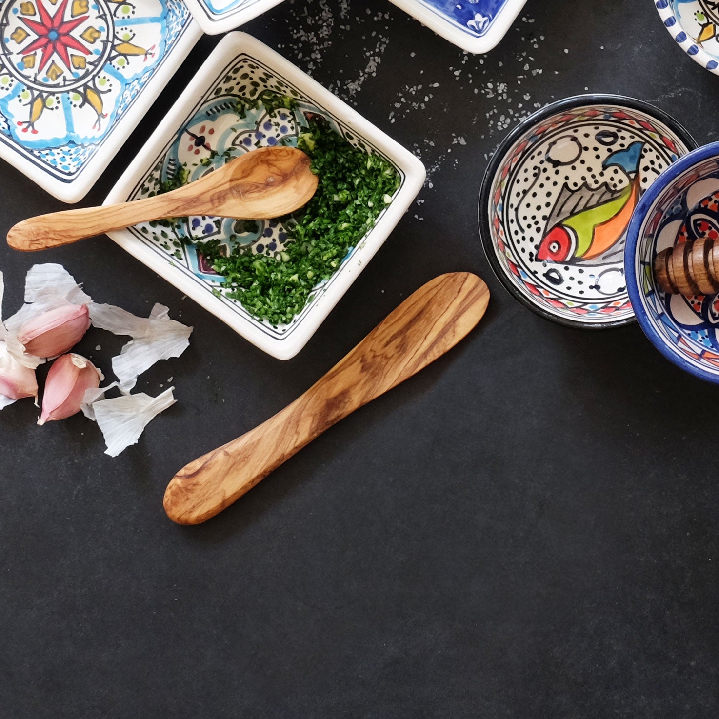 6.5" Olive Wood Round Spreader